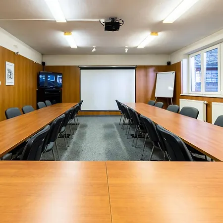 A Zimni Stadion Hotel Slaný