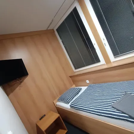 Hotel A Zimni Stadion 2*