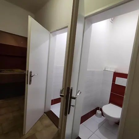 A Zimni Stadion Hotel