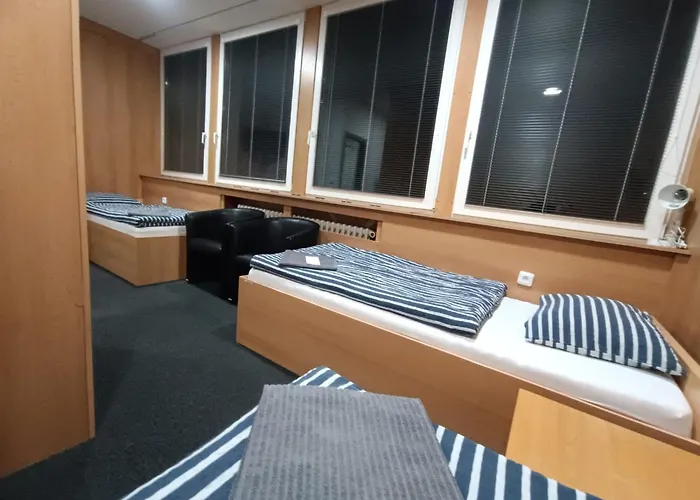 فندق A Zimni Stadion Slaný