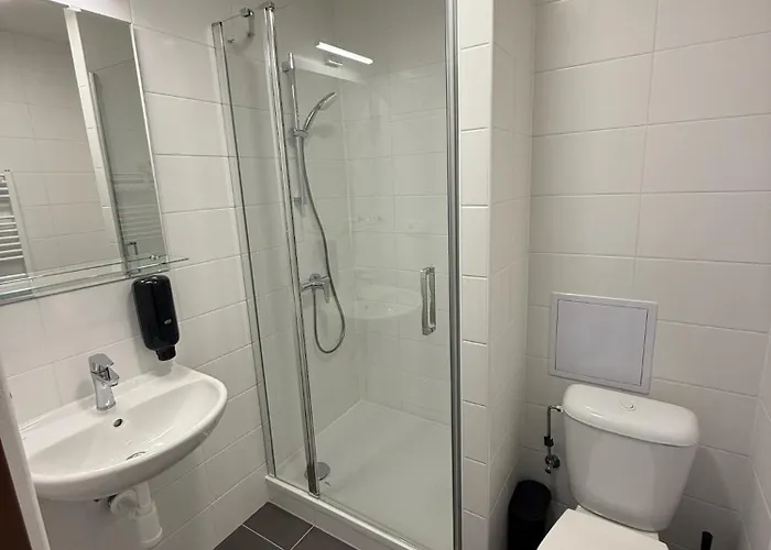 فندق A Zimni Stadion Slaný